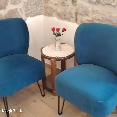 New In Centre With Private Parking Apartment Šibenik