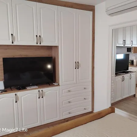 Apartment New In Centre With Private Parking Šibenik